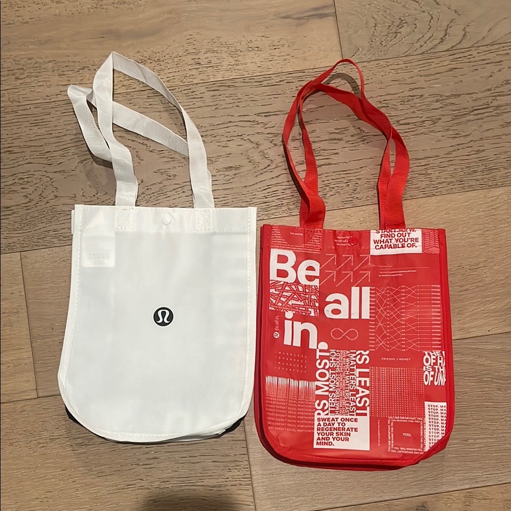 Lululemon bundle red and white tote bags
